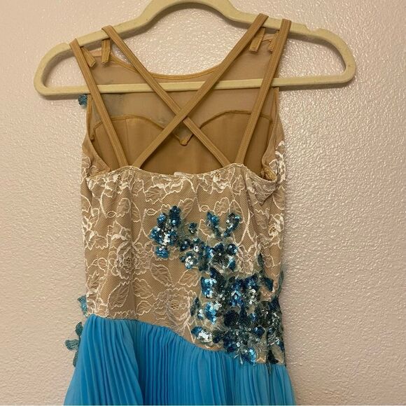 A Wish come true Dance costume aqua blue pleated sequin V1854Y Fidelity Adult MA - Picture 9 of 15